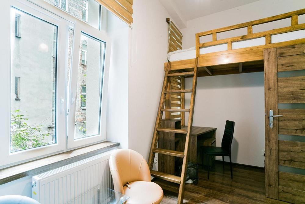 Cozy & Big Rooms In Old Town Cracovie Extérieur photo